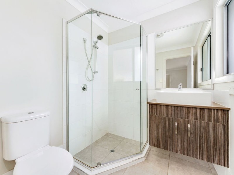 11/7 Young Street, Petrie QLD 4502