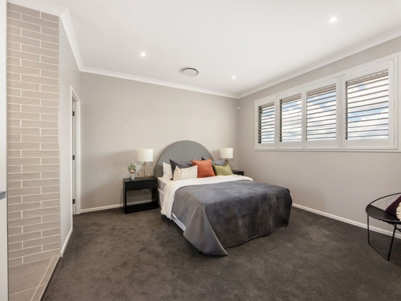 26 Brookbent Road, Pallara QLD 4110