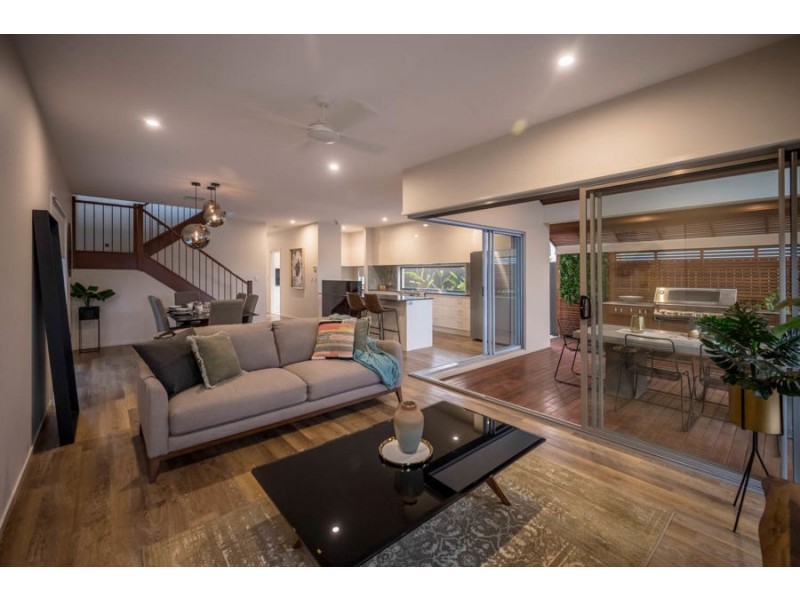 61 Attenborough Circuit, North Lakes QLD 4509