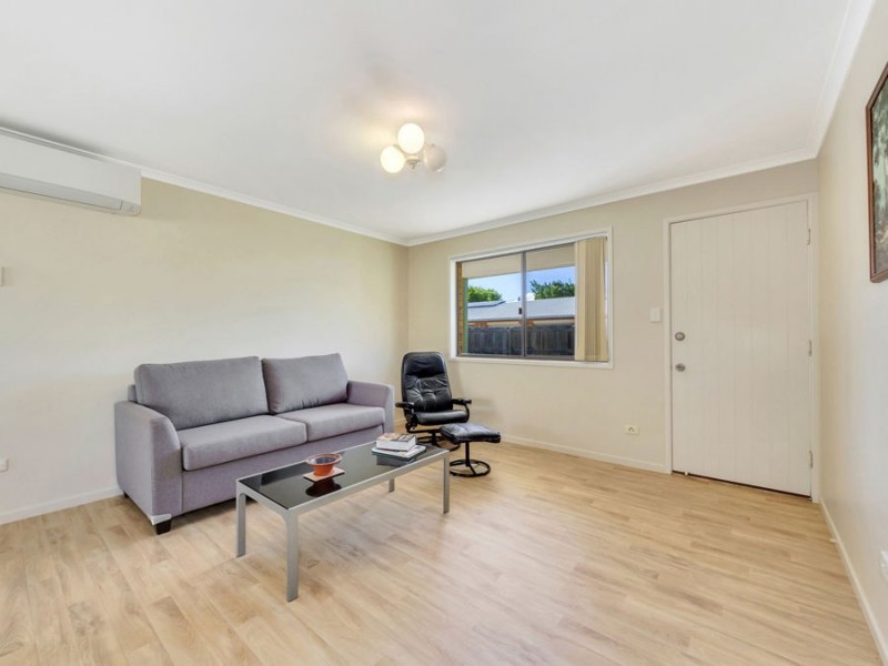 2/40 Bluebell Street, Caboolture QLD 4510