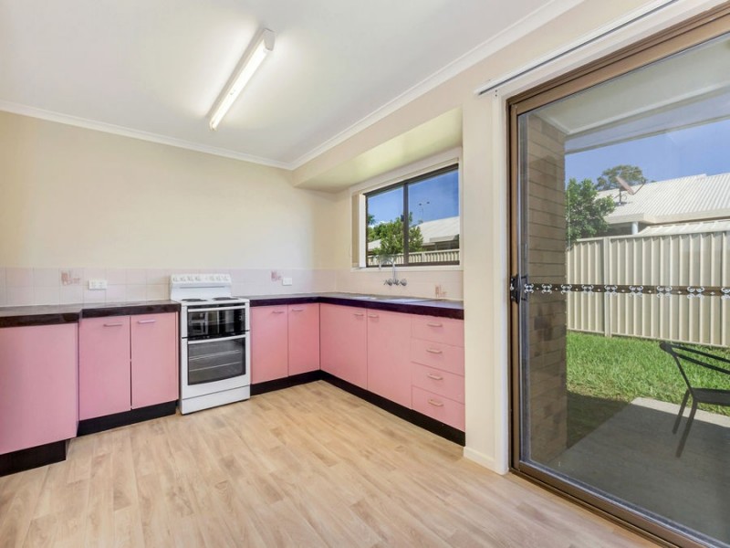 2/40 Bluebell Street, Caboolture QLD 4510