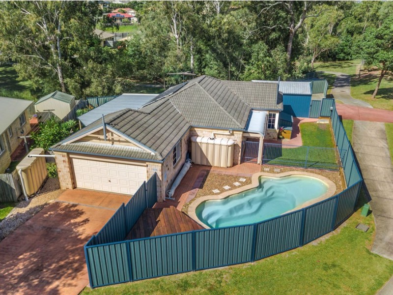 25 Kirri Avenue, Petrie QLD 4502