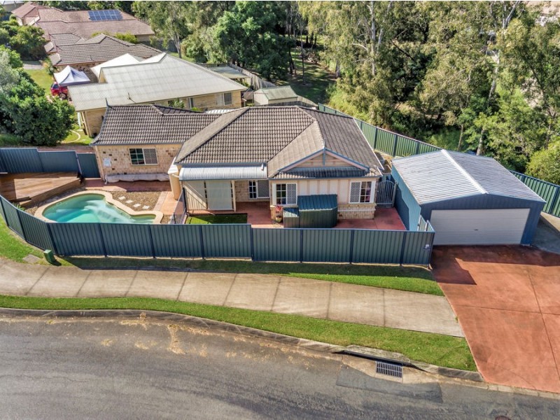 25 Kirri Avenue, Petrie QLD 4502