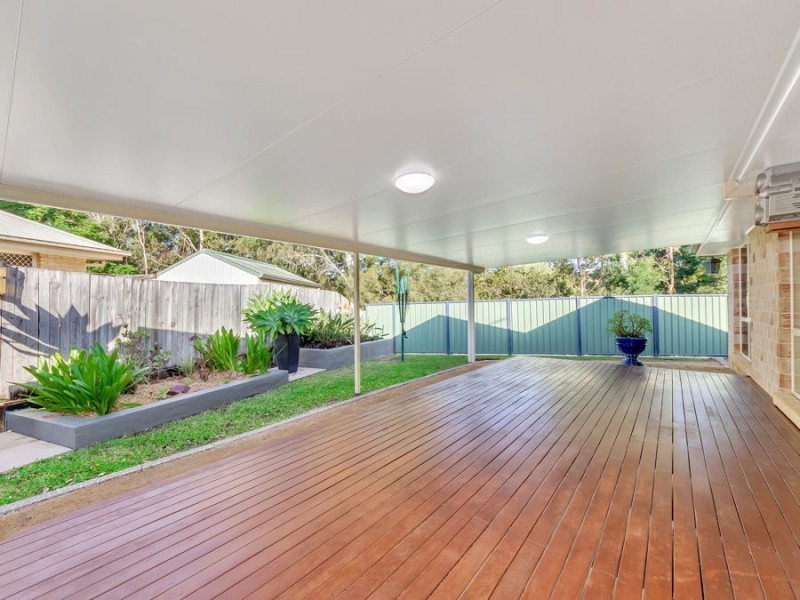 25 Kirri Avenue, Petrie QLD 4502