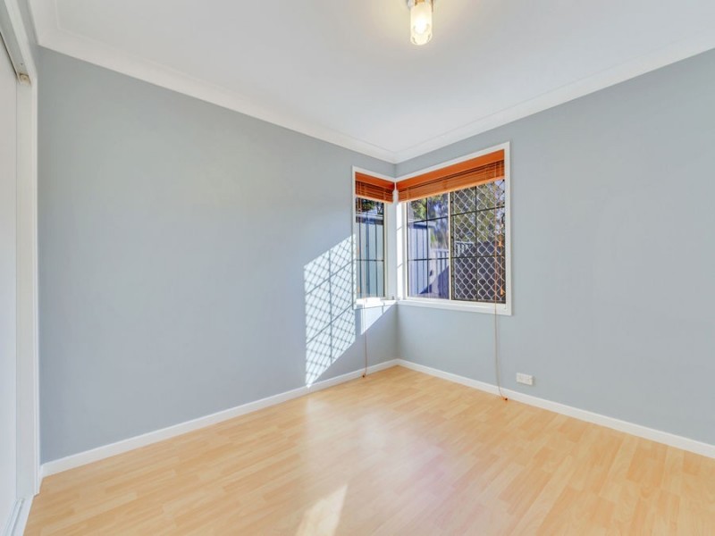 25 Kirri Avenue, Petrie QLD 4502