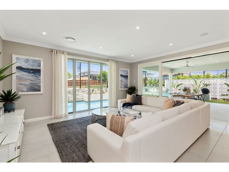 2 FORRESTDALE STREET, Coomera QLD 4209