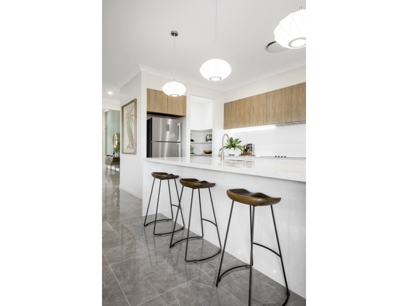 41 Panorama Drive, Springfield QLD 4300