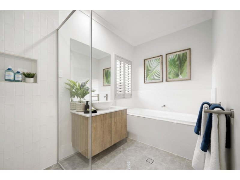 41 Panorama Drive, Springfield QLD 4300