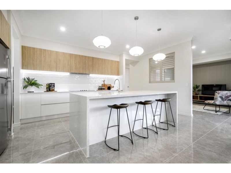 41 Panorama Drive, Springfield QLD 4300