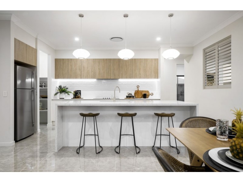 41 Panorama Drive, Springfield QLD 4300