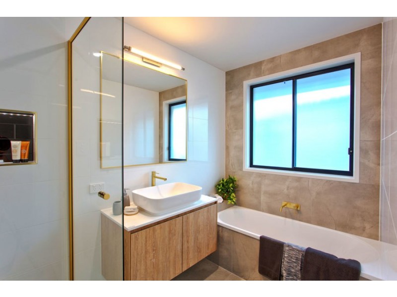 59 Oakey Creek Road, Coomera QLD 4209