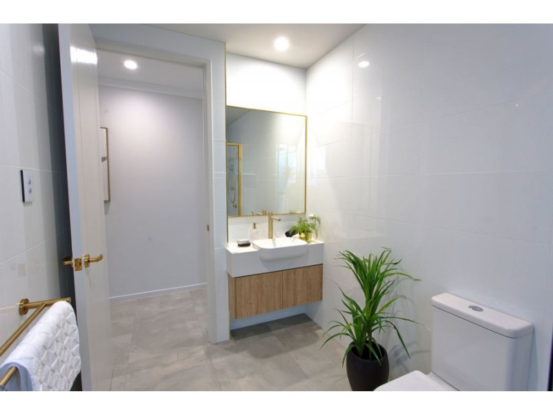 59 Oakey Creek Road, Coomera QLD 4209