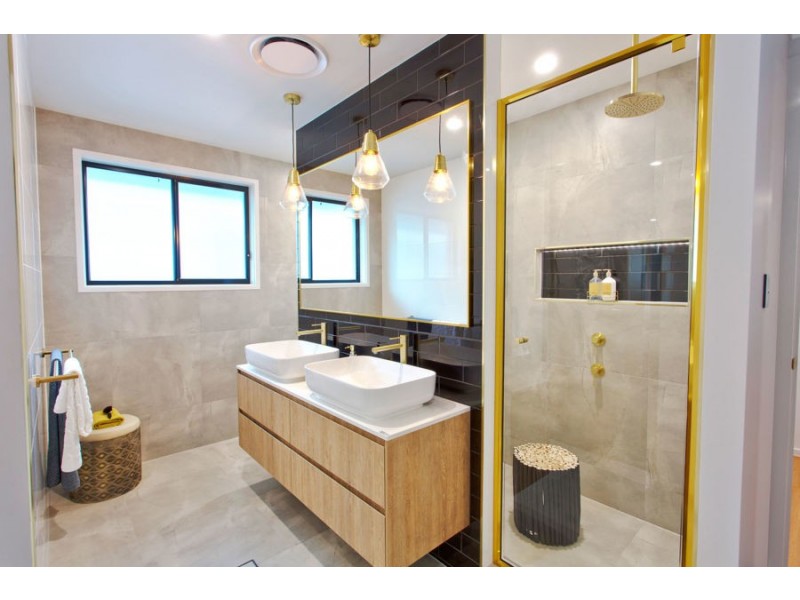 59 Oakey Creek Road, Coomera QLD 4209