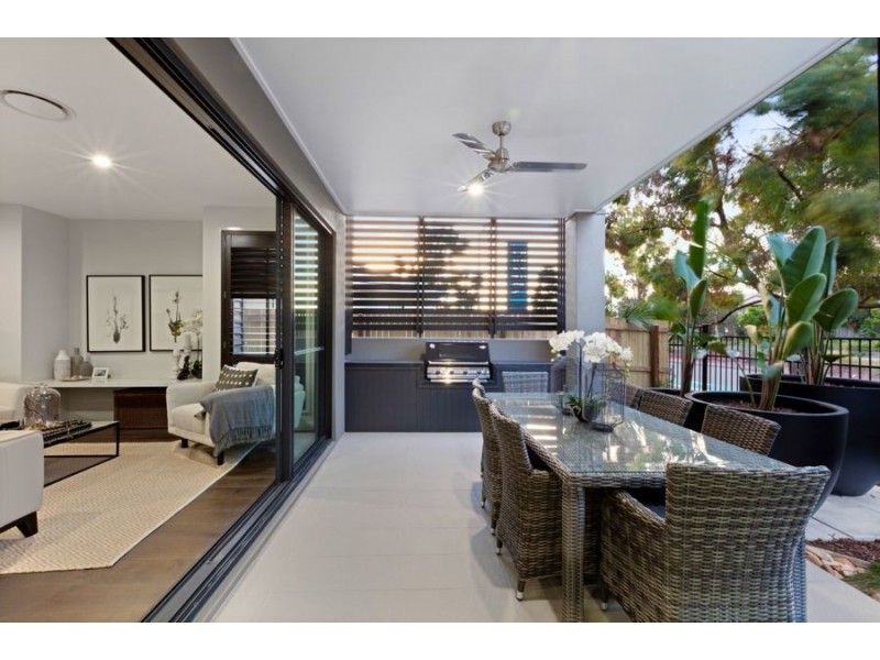 69 Attenborough Circuit, North Lakes QLD 4509