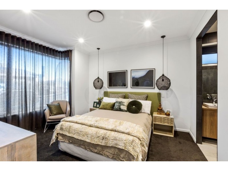 71 Attenborough Circuit, North Lakes QLD 4509