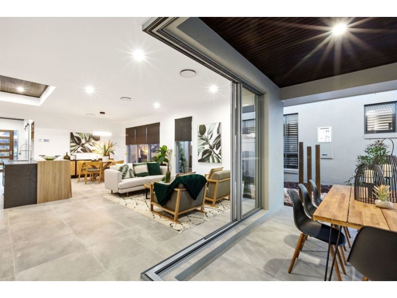 71 Attenborough Circuit, North Lakes QLD 4509