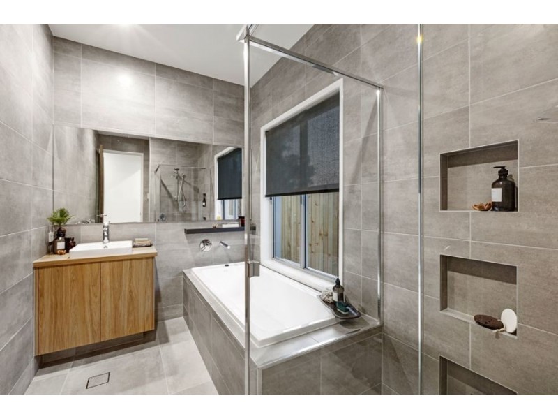 71 Attenborough Circuit, North Lakes QLD 4509