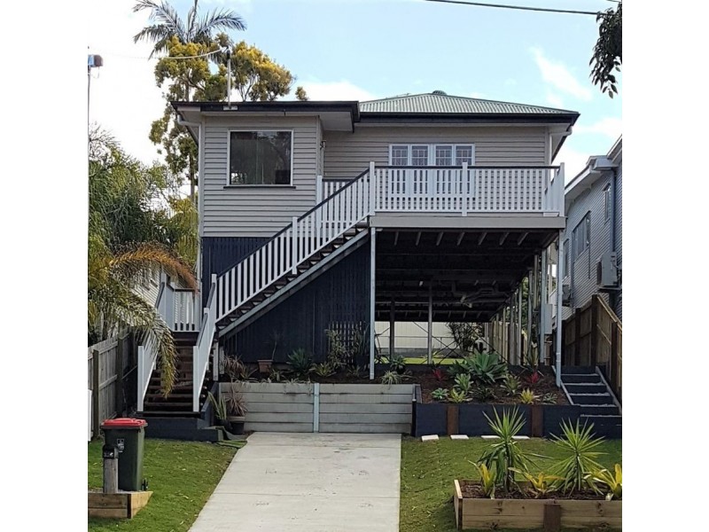 325 Whites Road, Lota QLD 4179