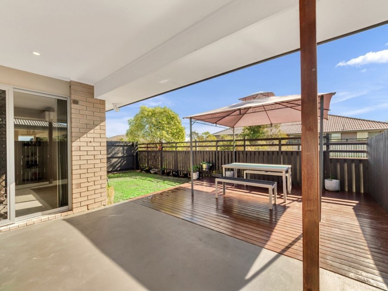 40 Central Green Drive, Narangba QLD 4504