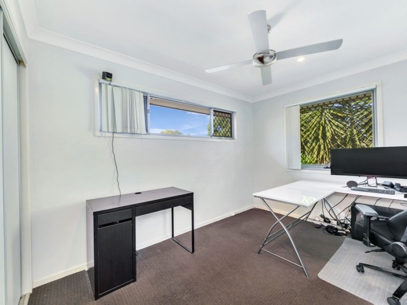 40 Central Green Drive, Narangba QLD 4504