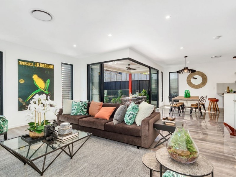 10 STURT PLACE, Upper Kedron QLD 4055