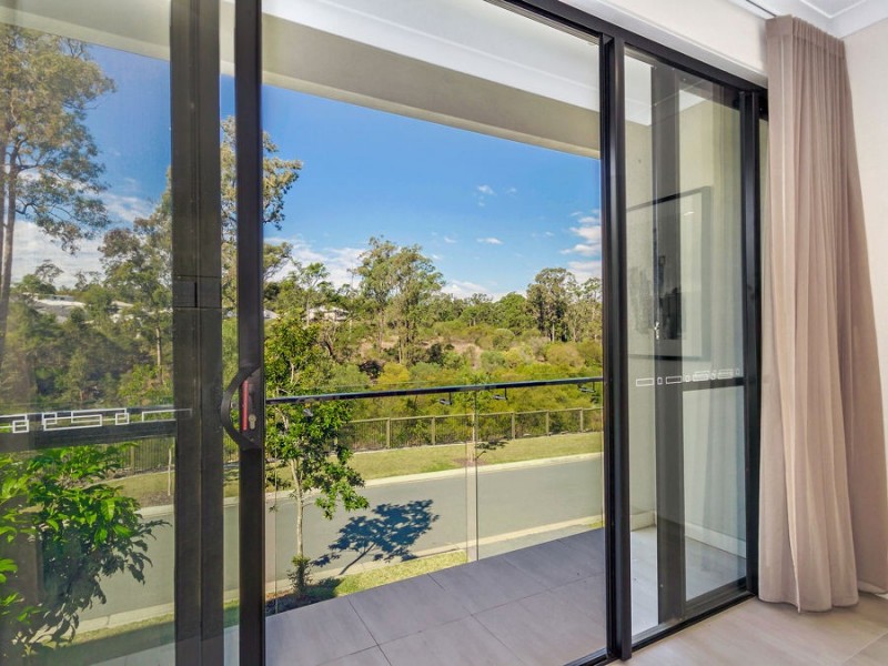 10 STURT PLACE, Upper Kedron QLD 4055