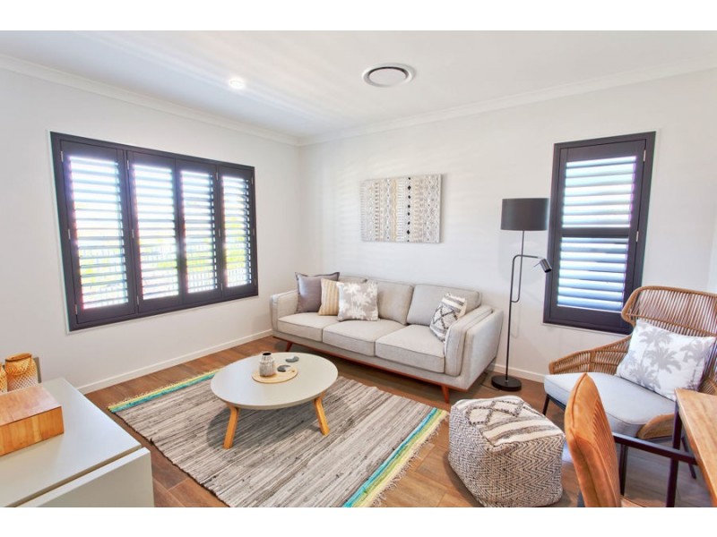 61 Oakey Creek Road, Coomera QLD 4209