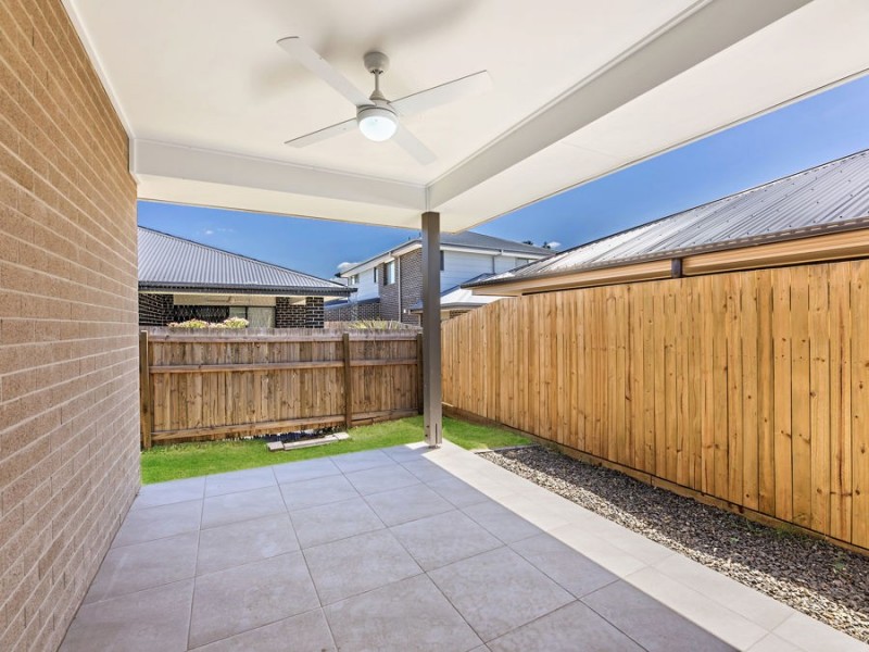 14 Bradleys Street, Ripley QLD 4306