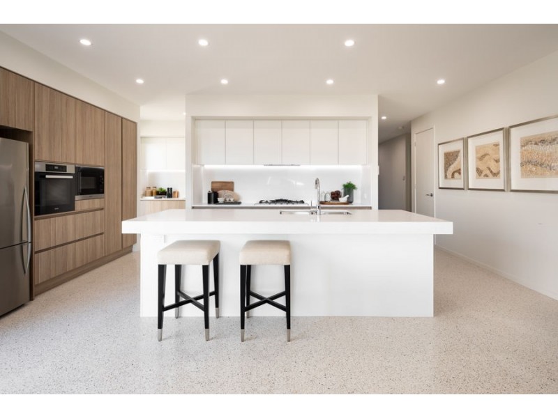 219 Canvey Road, Upper Kedron QLD 4055