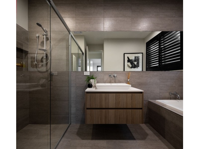 219 Canvey Road, Upper Kedron QLD 4055