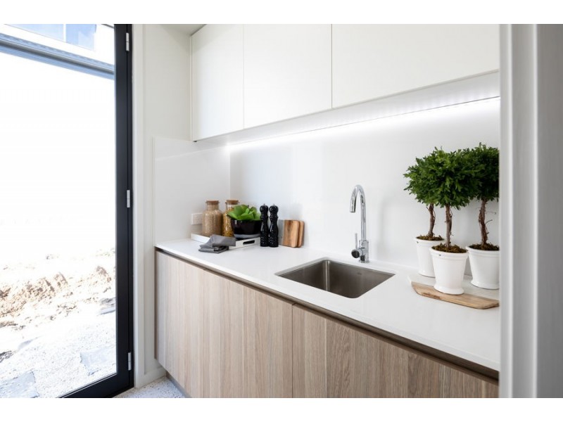 219 Canvey Road, Upper Kedron QLD 4055