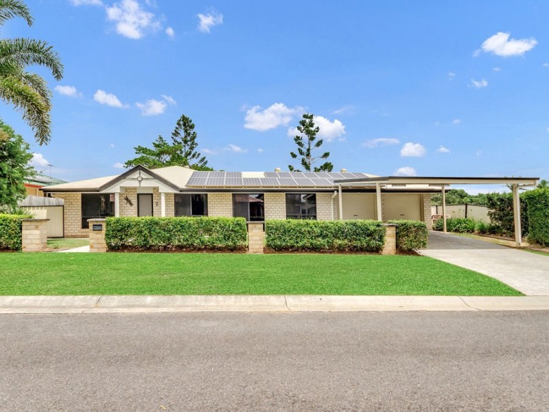7 Sandalwood Street, Narangba QLD 4504