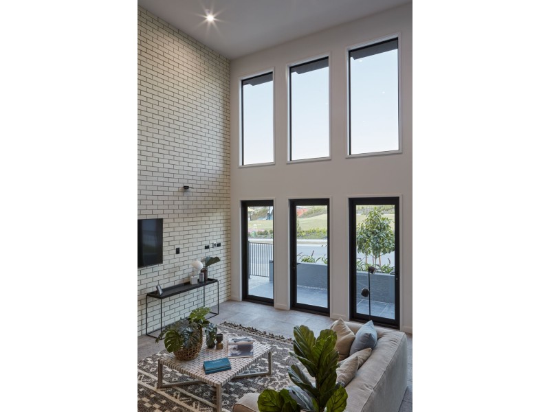 11 New York Way, Spring Mountain QLD 4124