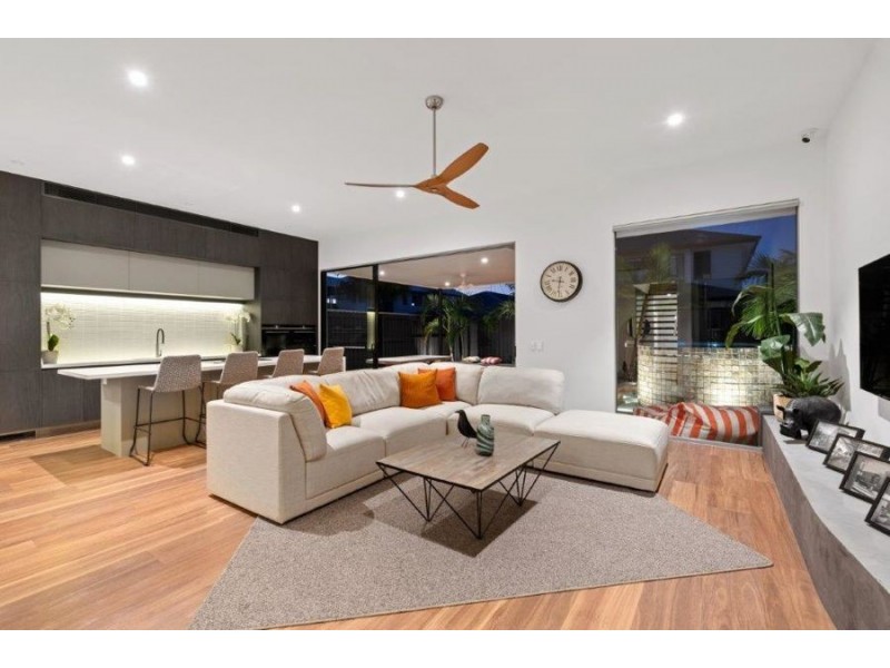 34 Tranquility Way, Palmview QLD 4553