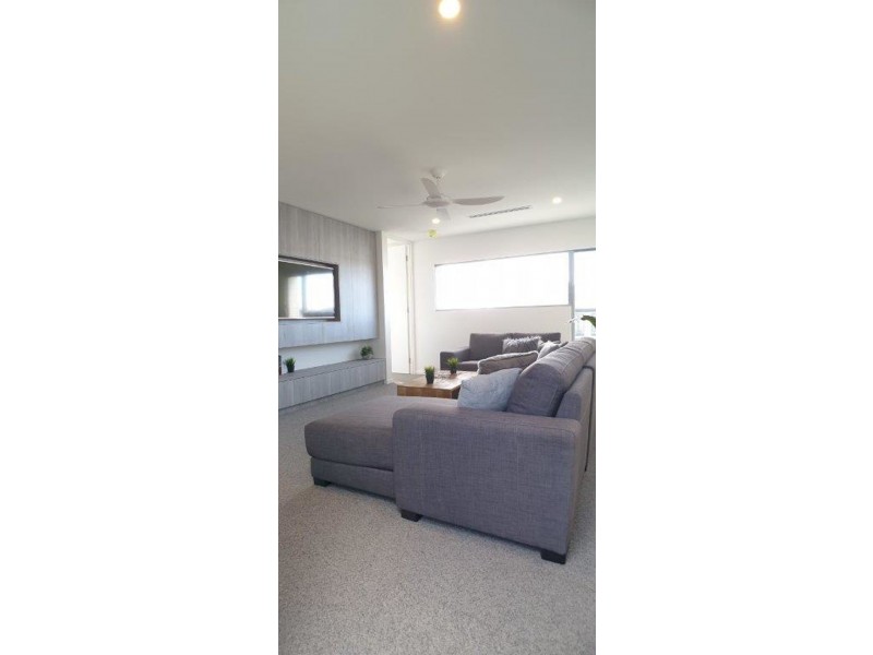 34 Tranquility Way, Palmview QLD 4553