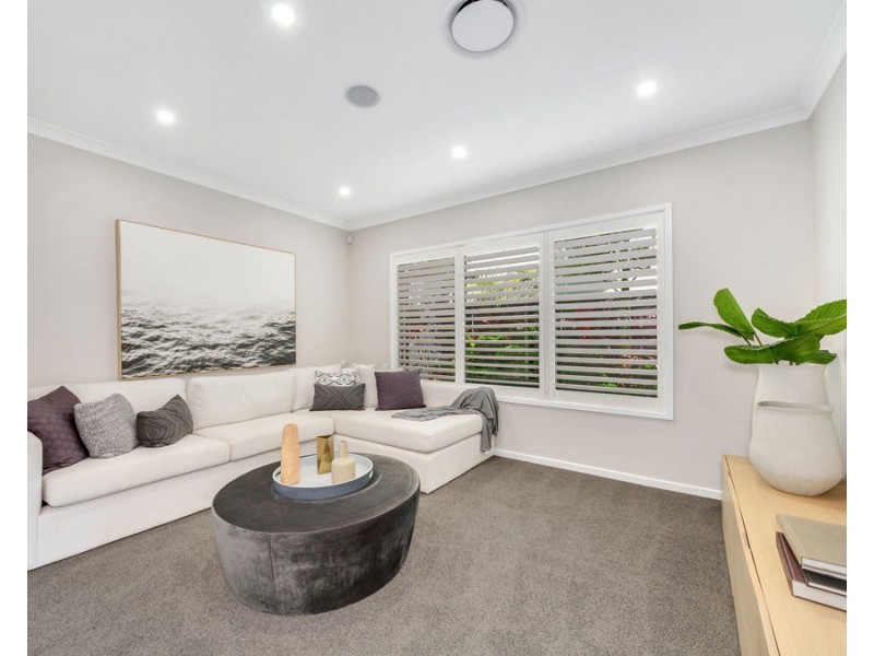 7 Houston Street, Spring Mountain QLD 4124