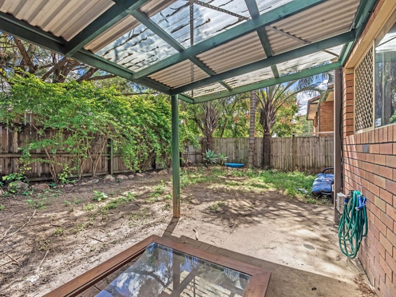 Unit 2/6 Peverell Street, Hillcrest QLD 4118