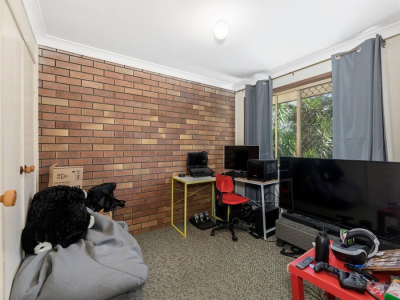 Unit 2/6 Peverell Street, Hillcrest QLD 4118