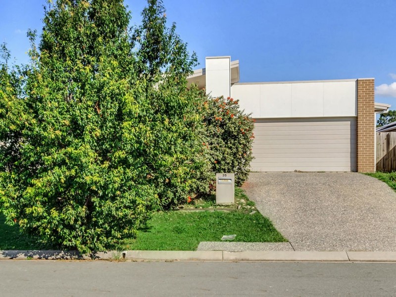 35 Woodlight Street, Mango Hill QLD 4509
