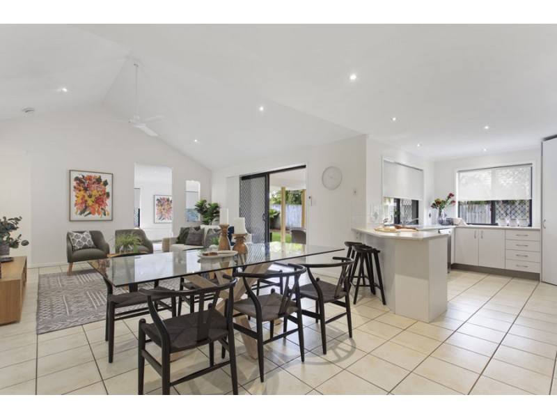 21 Somerville Crescent, Sippy Downs QLD 4556