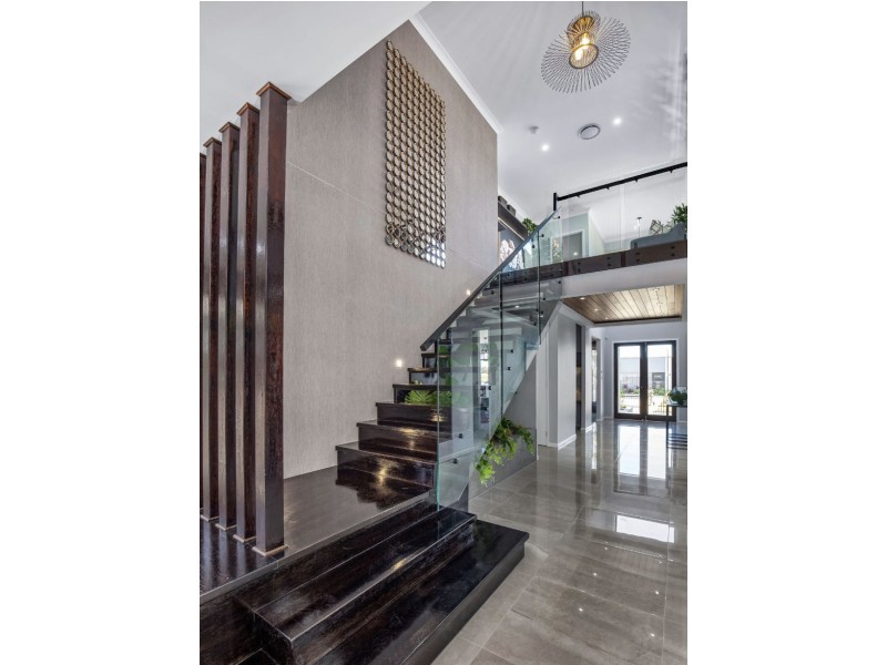 6 Forestdale Street, Coomera QLD 4209