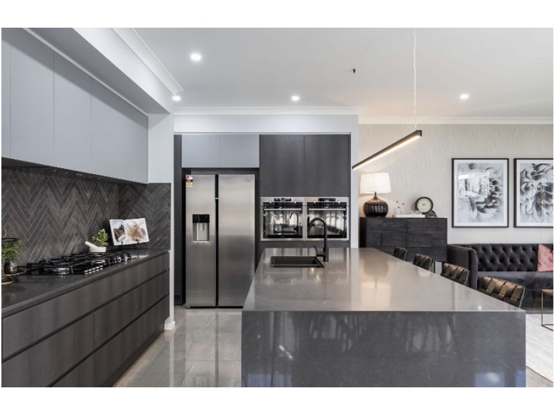 6 Forestdale Street, Coomera QLD 4209