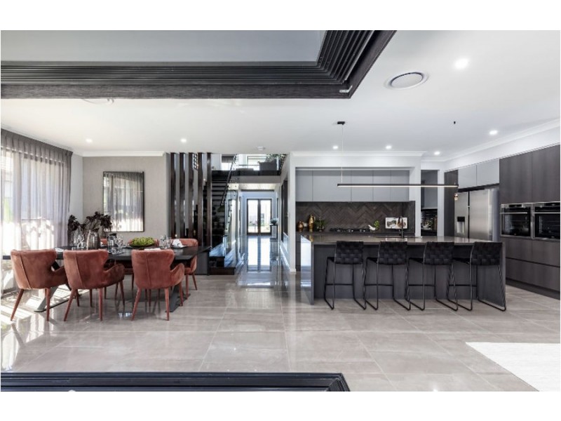 6 Forestdale Street, Coomera QLD 4209