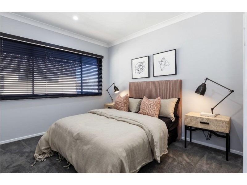 6 Forestdale Street, Coomera QLD 4209