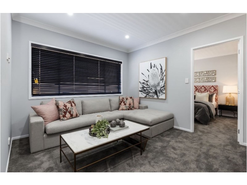 6 Forestdale Street, Coomera QLD 4209