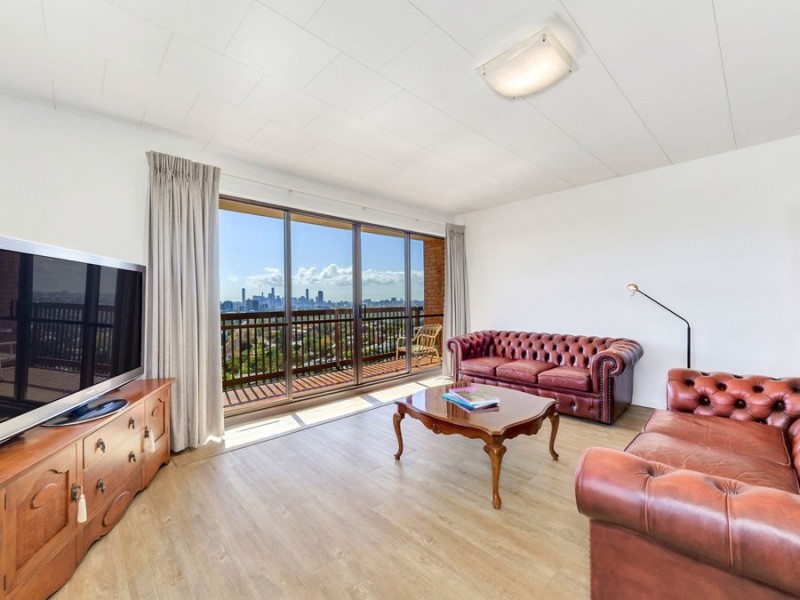101/32 SWANN ROAD, Taringa QLD 4068