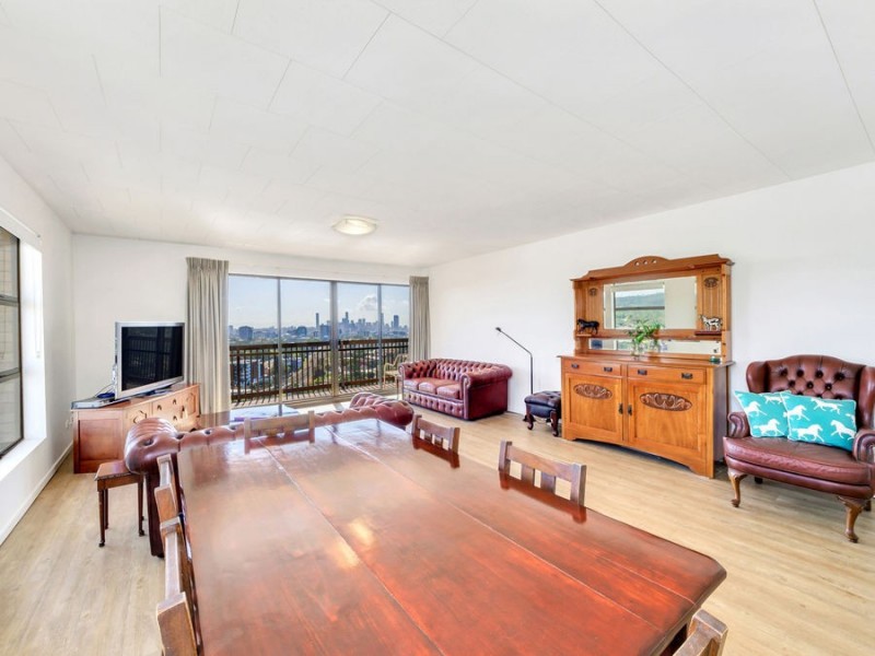 101/32 SWANN ROAD, Taringa QLD 4068