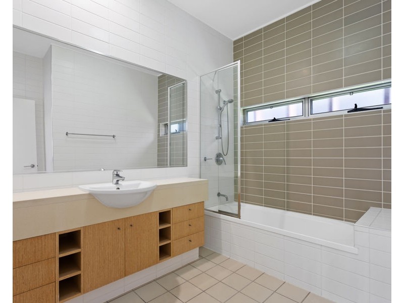 138/80 North Shore Road, Twin Waters QLD 4564