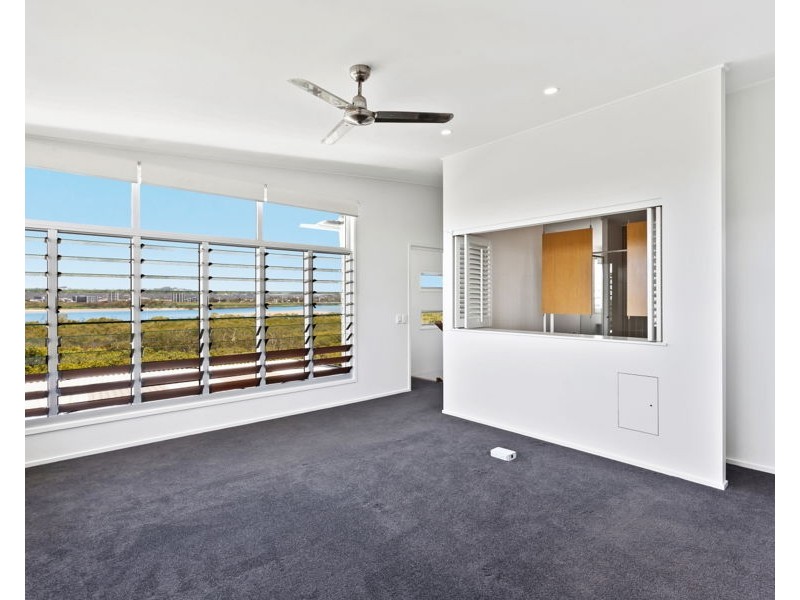138/80 North Shore Road, Twin Waters QLD 4564