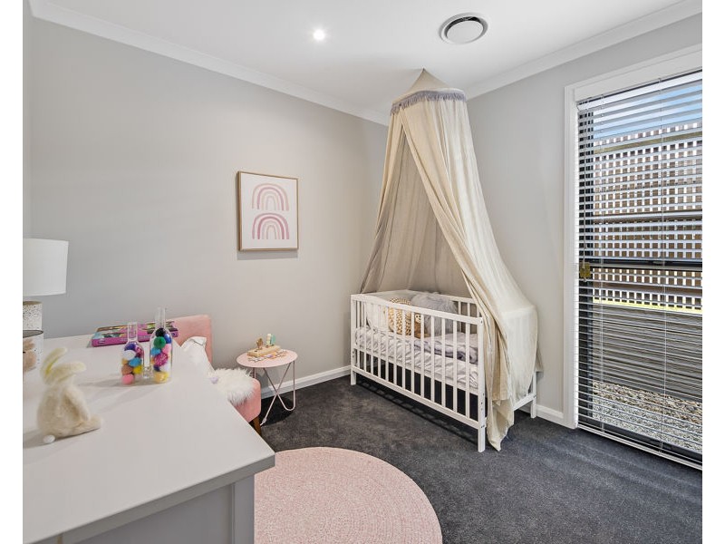 25 Olive Avenue, Greenbank QLD 4124